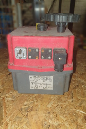 Elektrische actuator L140 V6 J2 