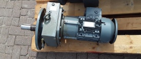 Reductor Siemens 2.2 kw, 281 rpm 