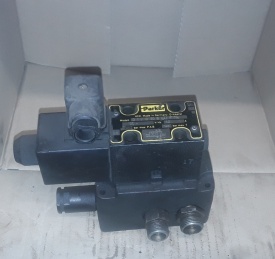 Parker hydrauliek ventiel D1VW30 B N K P 75 