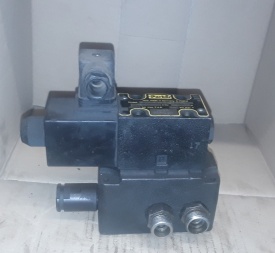 Parker hydrauliek ventiel D1VW30 B N K P 75 