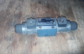 Bosch hydrauliek ventiel 081WV06P1V1020WS024/00D0 