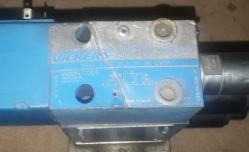 Vickers ventielenblok DG4V 3 2C M U H7 60 EN138 