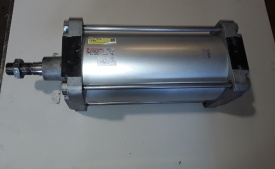 7 x Cilinder Norgren SPC/030041/320