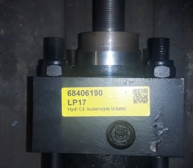 Hydrauliek cilinder 68406190 LP17 