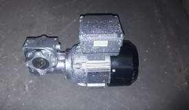 14 x Reductor Rexroth 0.09 kw, 46 rpm 