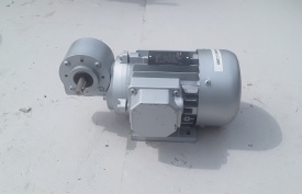 Reductor 0.12 kw, 265 rpm 