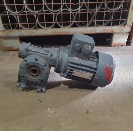 Reductor MAK 0.37 kw, 54 rpm 