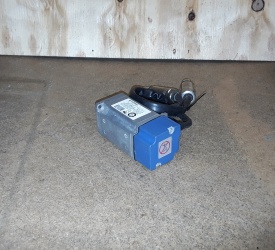 Servomotor Omron SJME-01AMC41-0Y 