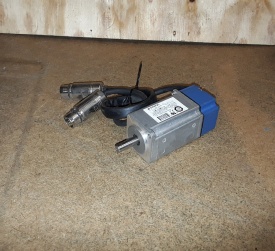 Servomotor Omron SJME-01AMC41-0Y 