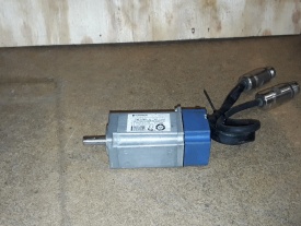 Servomotor Omron SJME-01AMC41-0Y 