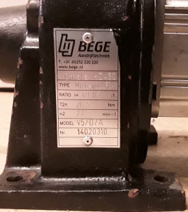 Servomotor Bege HD460