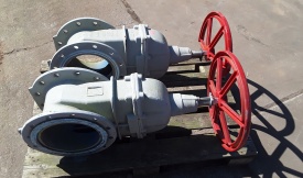 2 x Schuifafsluiter AVK PN10 DN250