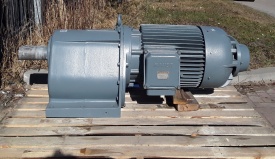Reductor Bauer 45 kw, 70 rpm 