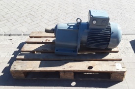 Reductor Bauer 7.5 kw, 63 rpm 
