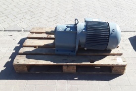Reductor Bauer 11 kw, 205 rpm 