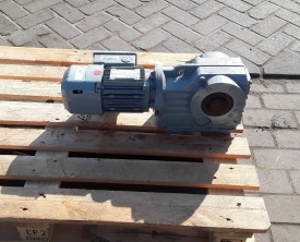 Reductor SEW 0.55 kw, 11 rpm 