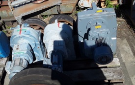 3 x Reductoren met parallel shaft 