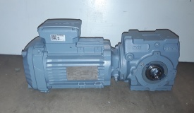 Reductor SEW 0.75 kw, 30 rpm 