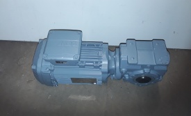 Reductor SEW 0.75 kw, 82 rpm