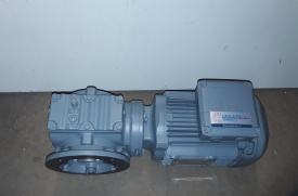 Reductor SEW 0.75 kw, 133 rpm 