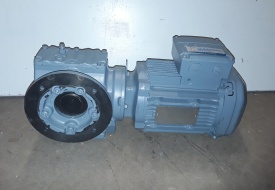 Reductor SEW 0.75 kw, 133 rpm 