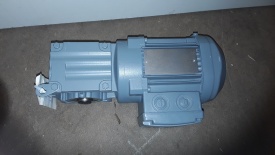 Reductor SEW 0.37 kw, 323 rpm 