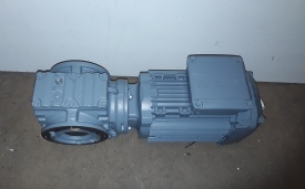 Reductor SEW 0.75 kw, 198 rpm 