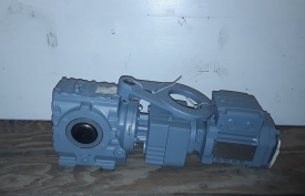 Reductor SEW 0.12 kw, 1.8 rpm 