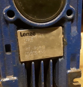 Reductor Lenze, 0.37 kw, 387 rpm 
