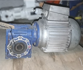 Reductor Lenze, 0.37 kw, 387 rpm 