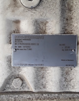 Reductor SEW 30 kw, 53 rpm 