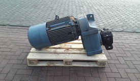 Reductor SEW met parallel shaft 30 kw, 66 rpm 