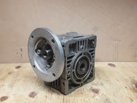 9 x Gearbox MVQ03 