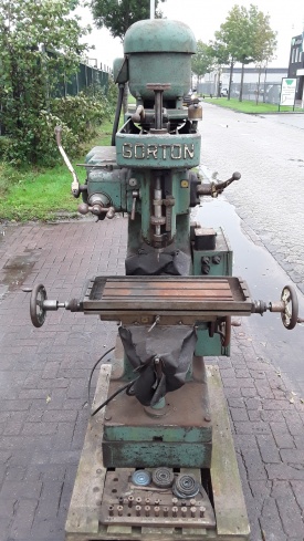 Freesmachine Gorton model O-16A 