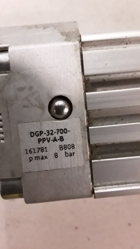 Festo lineaire aandrijving DGP-32-700-PPV-A-B