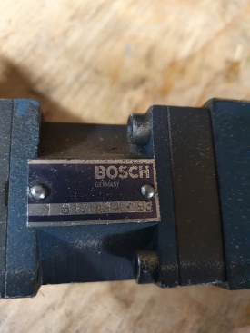 Bosch hydrauliek ventiel 0811402051 