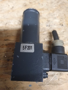 Hydrauliek ventiel 5F201