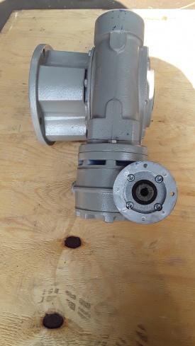 3 x Gearbox T.L.S.SRL 