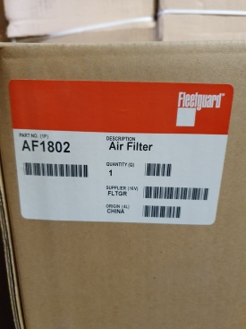 6 x Fleetguard luchtfilter AF1802
