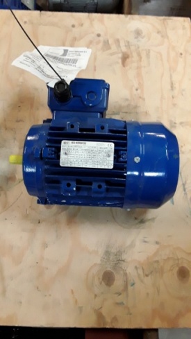 2 x Elektromotor Rossi 0.55 kw, 1.380 rpm 