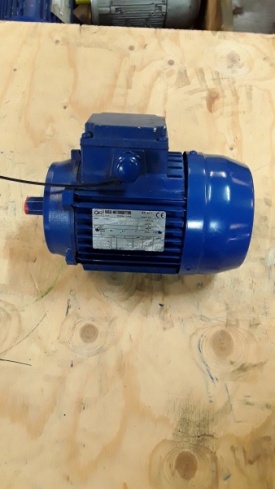 2 x Elektromotor Rossi 0.18 kw, 905 rpm 