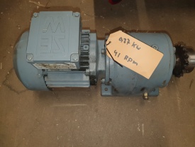 12 x Reductor SEW 0.37 kw, 41 rpm 