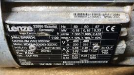 2 x Reductor Lenze 0.18 kw, 90.3 rpm 