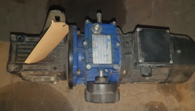 Reductor Motovario 0.55 kw, 92 rpm 