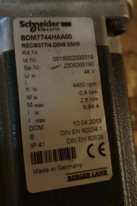 7 x Servomotor Schneider BDM7744HAA00