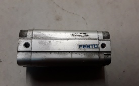 5 x Festo ADVUL-20-50-P-A 