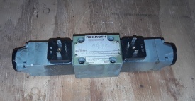 7 x Rexroth hydrauliek ventiel 4 WE6 J51/AG24N9Z4 