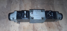 2 Rexroth hydrauliek ventiel 4WE6 D 50/0FG 24 NZ4 
