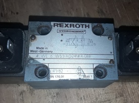 2 x Rexroth hydrauliek ventiel 4WE6W51/AG24NK4-088