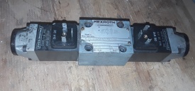 2 x Rexroth hydrauliek ventiel 4WE6W51/AG24NK4-088